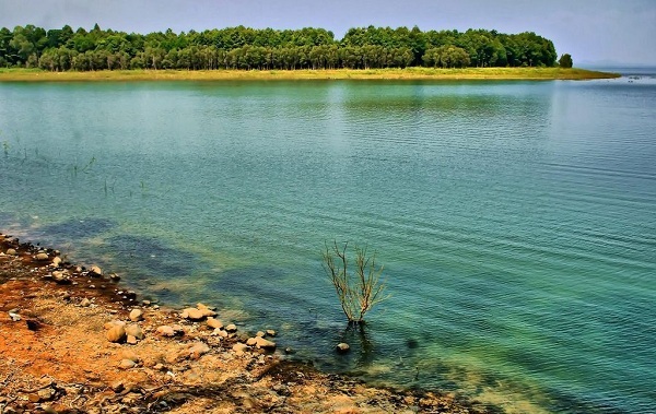  Hồ Trị An